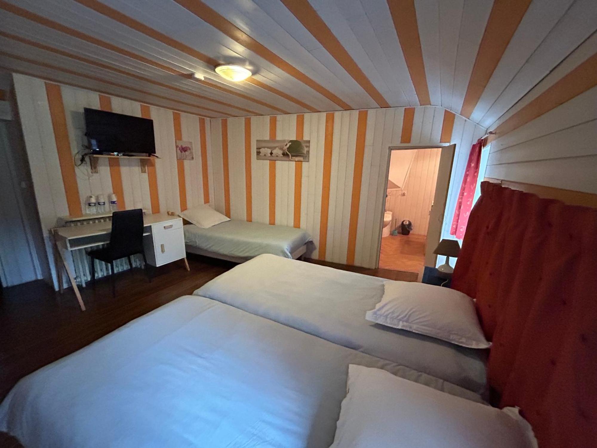 Chambres D'Hotes La Cheminee Tardets-Sorholus Kültér fotó
