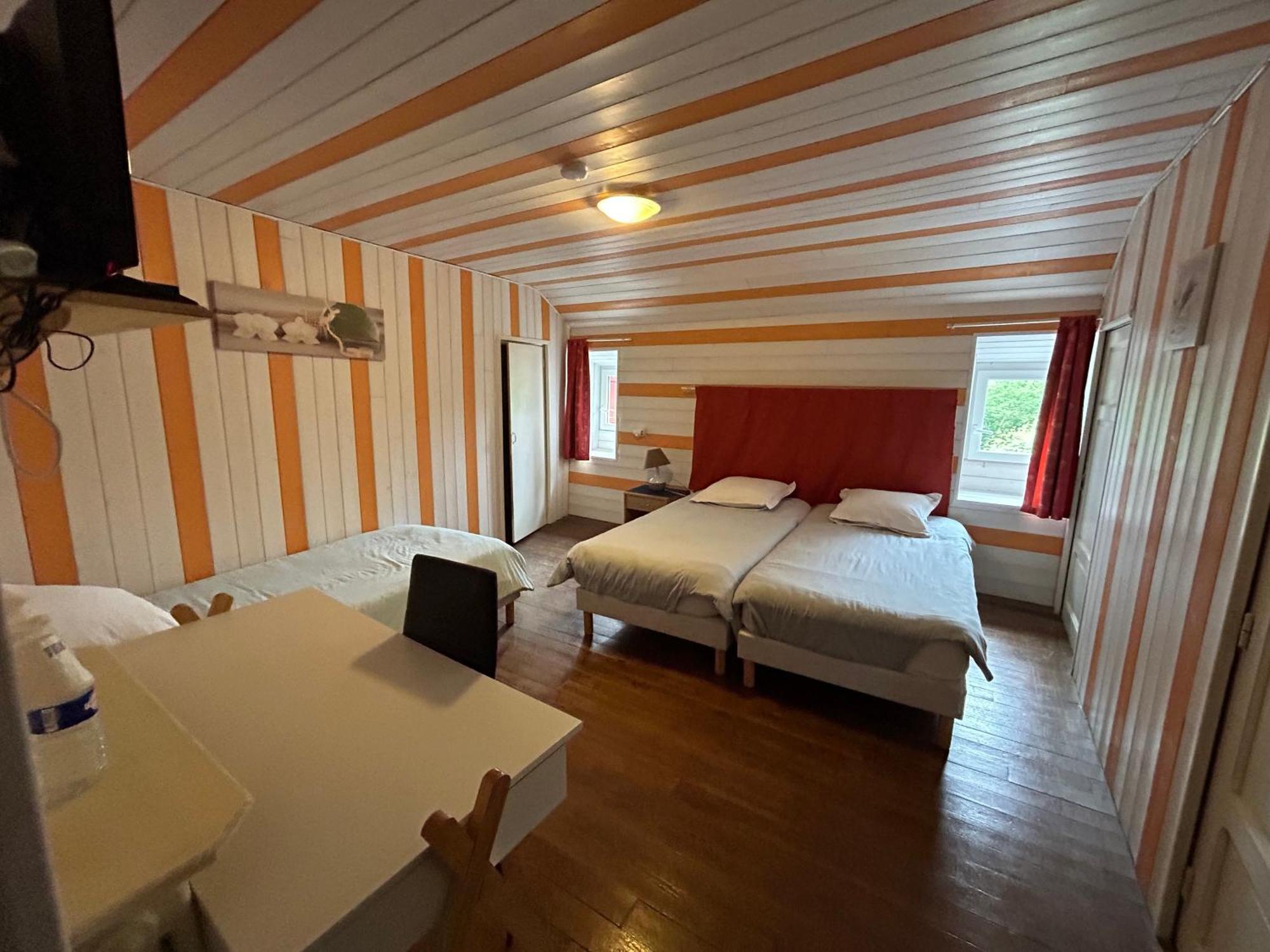Chambres D'Hotes La Cheminee Tardets-Sorholus Kültér fotó
